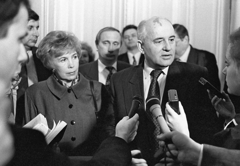 A murit Mihail Gorbaciov, ultimul conducător al URSS. Perestroika, glasnost, fotbal, Metallica și Pantera_1
