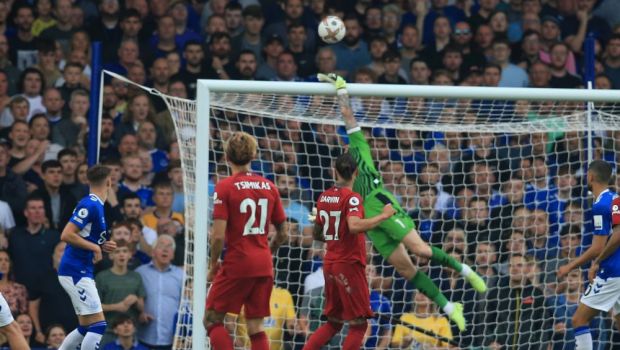
	Everton - Liverpool nu a împresionat pe teren, dar fanii au făcut atmosferă! Banner-ul care a fost luat în râs pe rețelele social media

