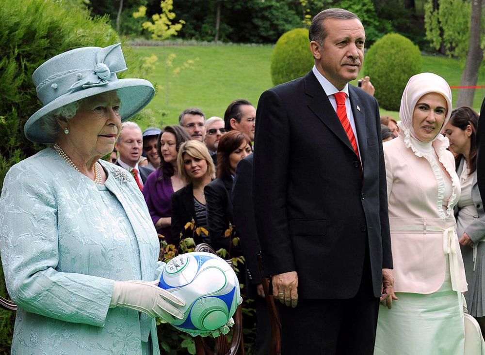 Regina Elisabeta a II-a și momentele marcante din fotbal! Imagini de colecție de-a lungul istoriei _10