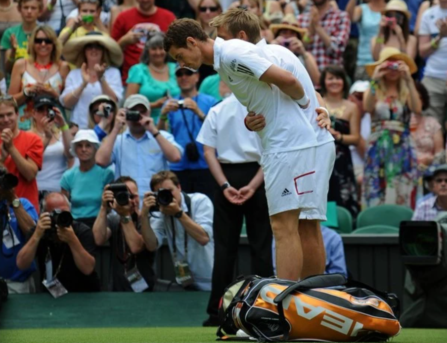 Gestul istoric prin care Andy Murray a onorat ultima vizită a Reginei Elisabeta a II-a a Marii Britanii la Wimbledon_1