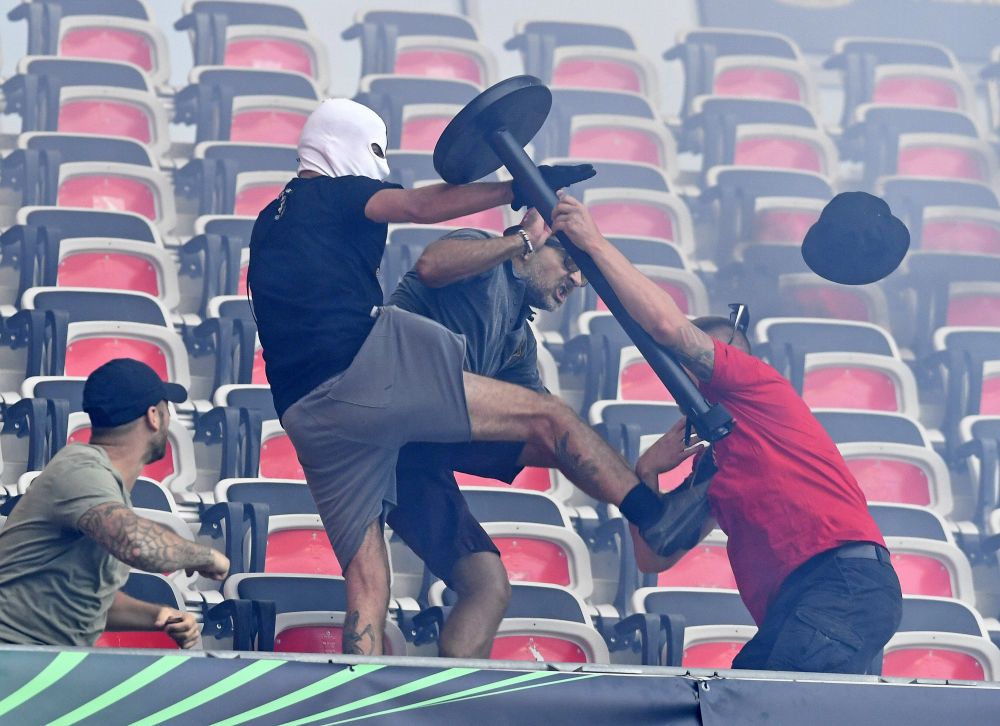 Ce a decis UEFA după haosul de la Nice - Koln în urma căruia 32 de persoane au fost rănite iar patru spitalizate_2