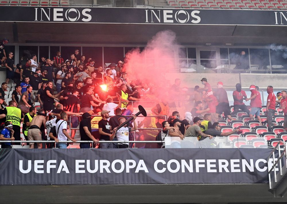 Ce a decis UEFA după haosul de la Nice - Koln în urma căruia 32 de persoane au fost rănite iar patru spitalizate_4