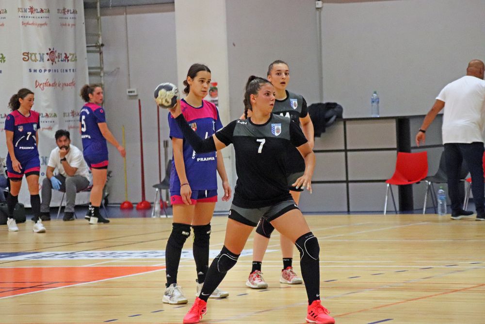 Tinerele talente ale CSM București, învinse clar de echipa Patriciei Vizitiu  _19