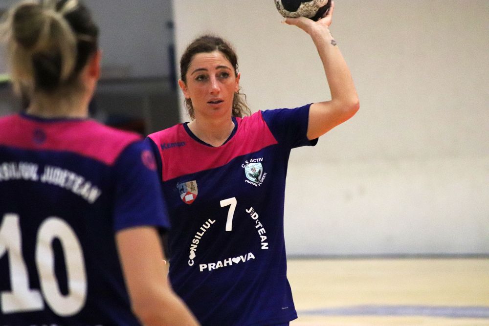 Patricia Vizitiu a debutat la noua echipă, la aproape 20 de ani de la primul meci jucat la senioare  _9