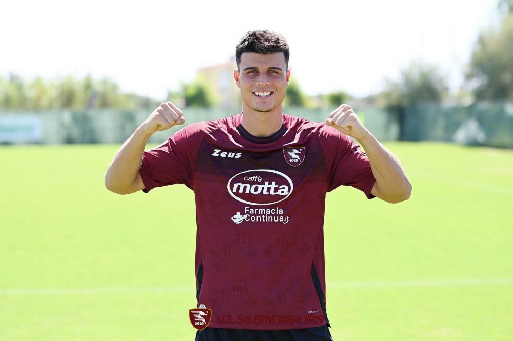 Românul de 21 de ani care i-a cucerit pe italieni la debutul ca titular în Serie A împotriva lui Juventus: ”Una grande figura”!_12