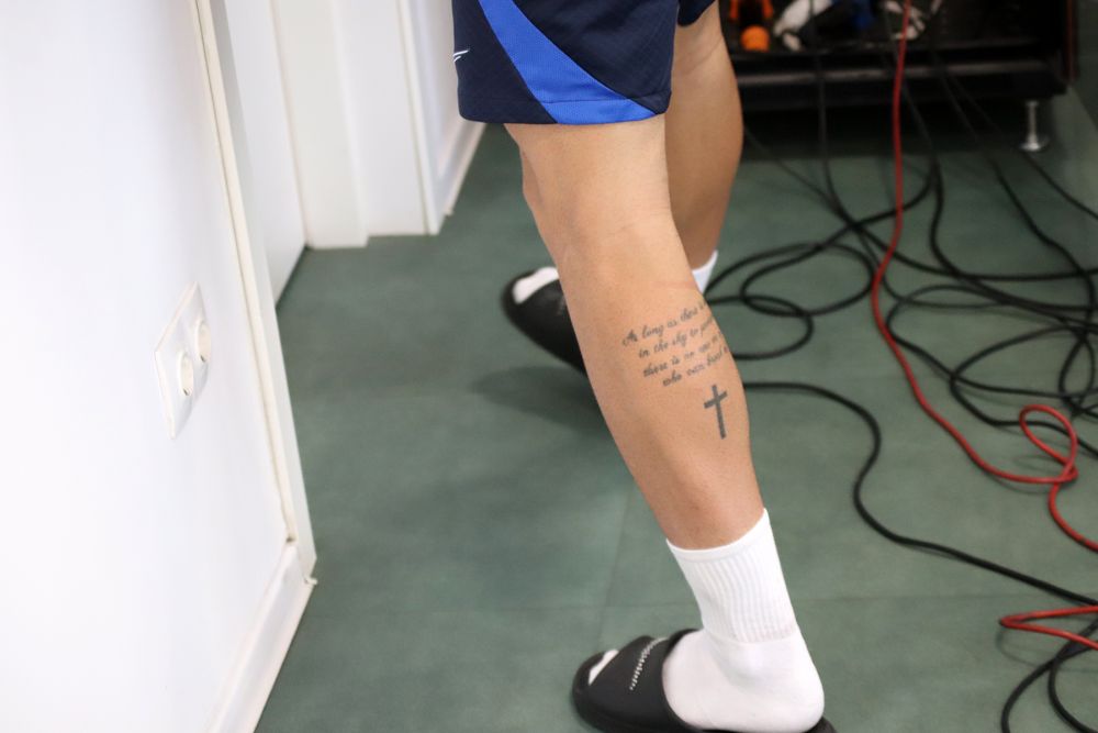 Cordea și-a făcut un tatuaj pe placul patronului FCSB. Ce mesaj a ales preferatul lui Gigi Becali_10