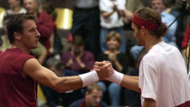 
	Roger Federer și România: a jucat primul meci ca număr 1 ATP la București, în Cupa Davis 2004. Palmaresul elvețianului cu românii
