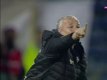 
	FC Argeș - CFR Cluj 0-1 | Campioana României se impune în Trivale și urcă pe patru în clasament. Camora a fost unicul marcator al meciului
