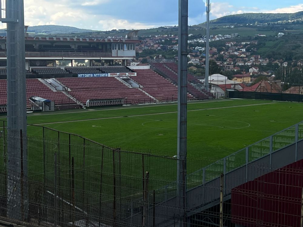 Se schimbă gazonul pe stadionul CFR-ului! Cum arată acum suprafața de joc de pe ”Dr. Constantin Rădulescu”_1