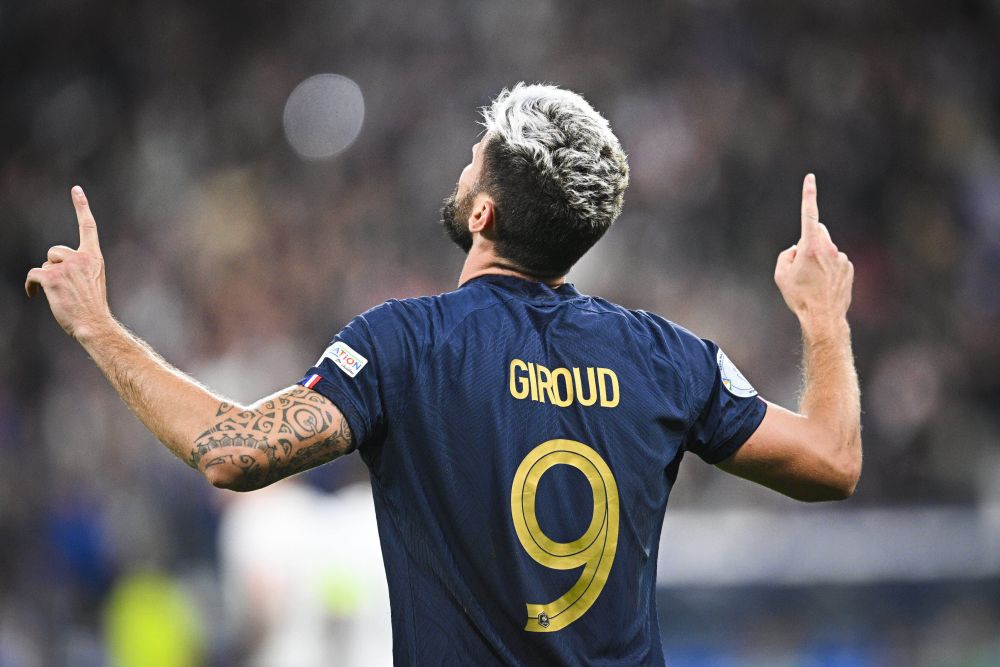 Cine n-are bătrâni să-și cumpere! Olivier Giroud a devenit cel mai în vârstă marcator din istoria Franței_3