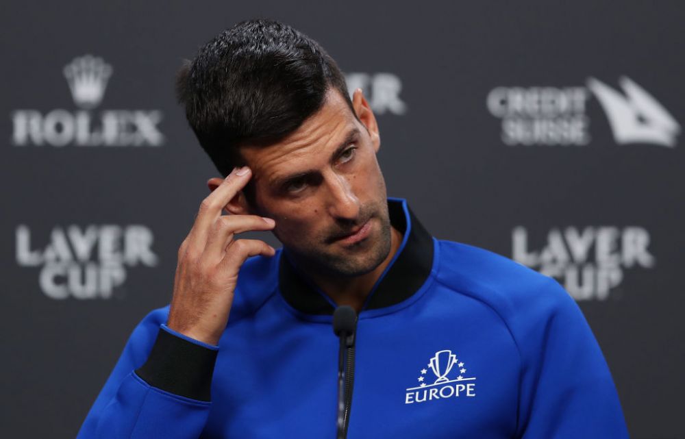 S-a sfârșit o eră! Novak Djokovic a plâns la retragerea „regelui” Roger Federer, în timpul meciului_16