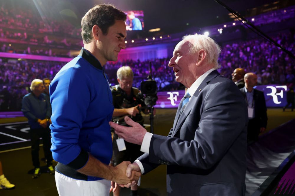 S-a sfârșit o eră! Novak Djokovic a plâns la retragerea „regelui” Roger Federer, în timpul meciului_26