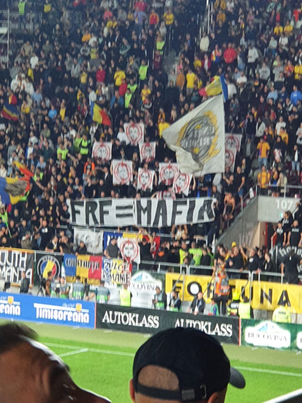 Revolta fanilor de pe Giulești. Cum i-au "salutat" pe Burleanu și Stoichiță și ce au strigat_2
