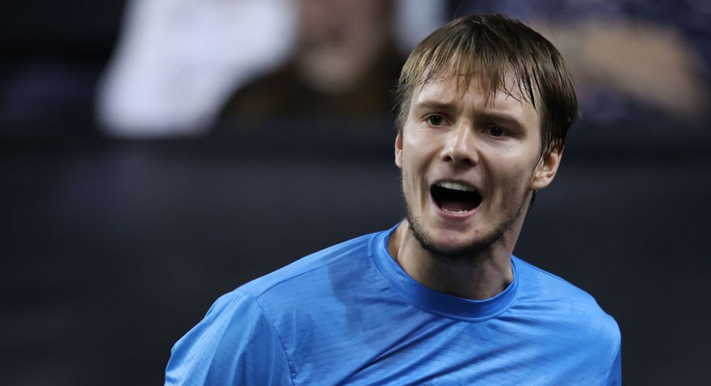 Gest incalificabil, suspect de blat, în finala turneului ATP de la Metz: cum a putut să piardă kazahul Alexander Bublik_1