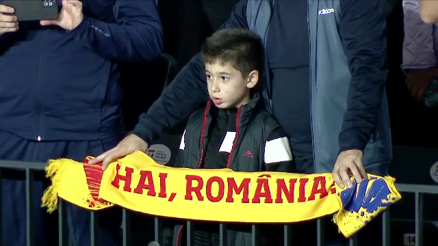 Situație inedită la Trofeul Carpați: imnul României nu s-a auzit la stația de amplificare, dar jucătoarele au oferit un moment splendid_2