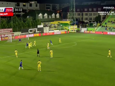 GOOOL FCU Craiova! George Ganea marchează după o fază superbă a ofensivei oltene. GOOOL FCU Craiova! George Ganea marchează după o fază superbă a ofensivei oltene._1531