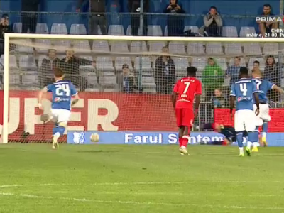 GOOL Farul! Tot Alibec fructifică lovitura de la 11 și îi aduce pe constănțeni în avantaj. GOOL Farul! Tot Alibec fructifică lovitura de la 11 și îi aduce pe constănțeni în avantaj. _1563