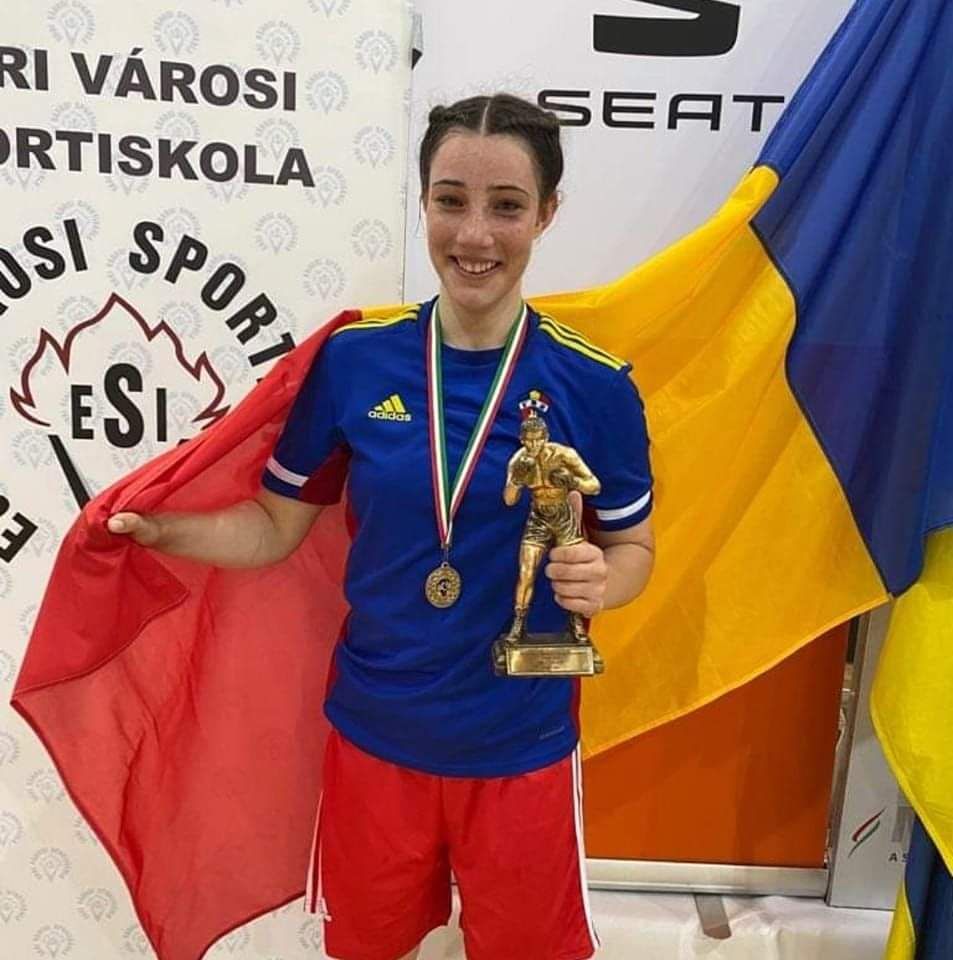 Românca Amalia Niță, regina Europei! Pugilista a câștigat aurul la Campionatele Europene de juniori_2