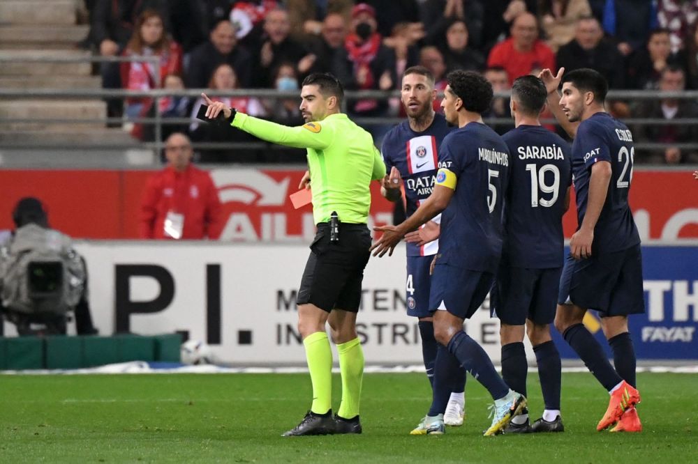 Echipă nouă, obiceiuri vechi! Sergio Ramos, eliminat în meciul lui PSG cu Reims! 'Recordul' fundașului _7