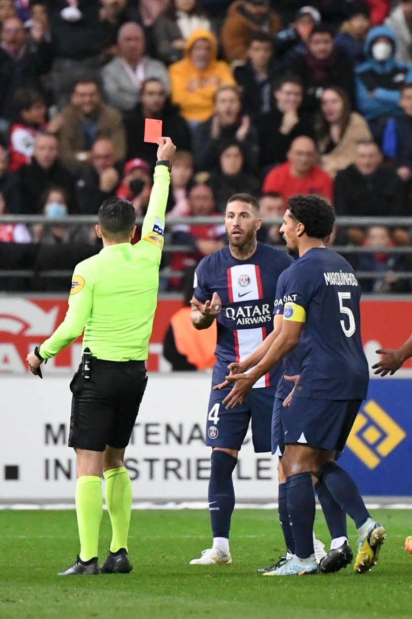 Echipă nouă, obiceiuri vechi! Sergio Ramos, eliminat în meciul lui PSG cu Reims! 'Recordul' fundașului _9
