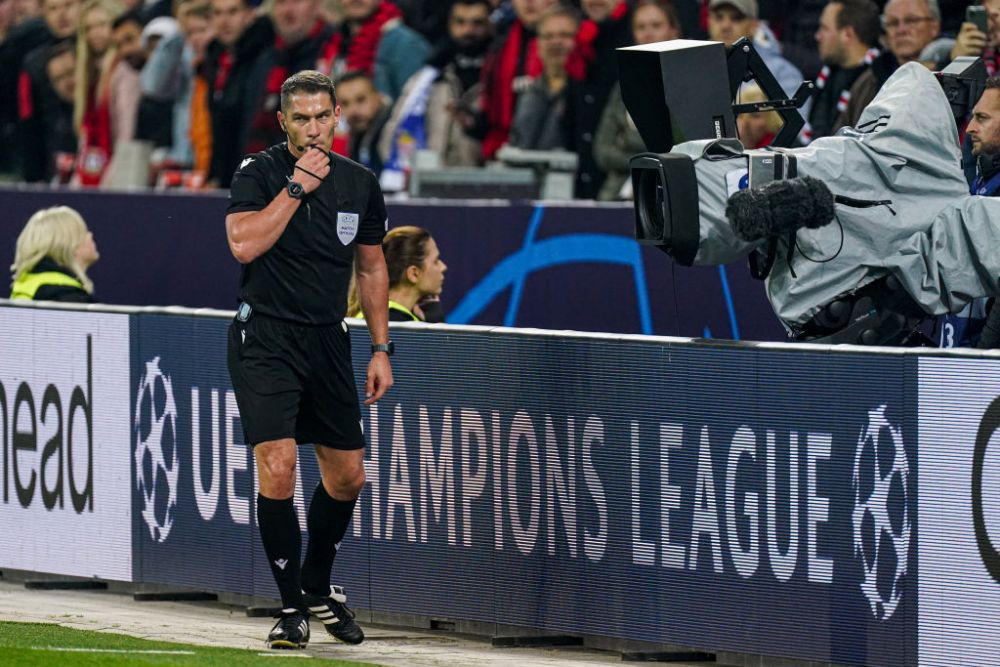 Istvan Kovacs, „mitraliat” în presa din Germania și Portugalia după Leverkusen - FC Porto, 0-3: „Totul salvat de VAR!”_3