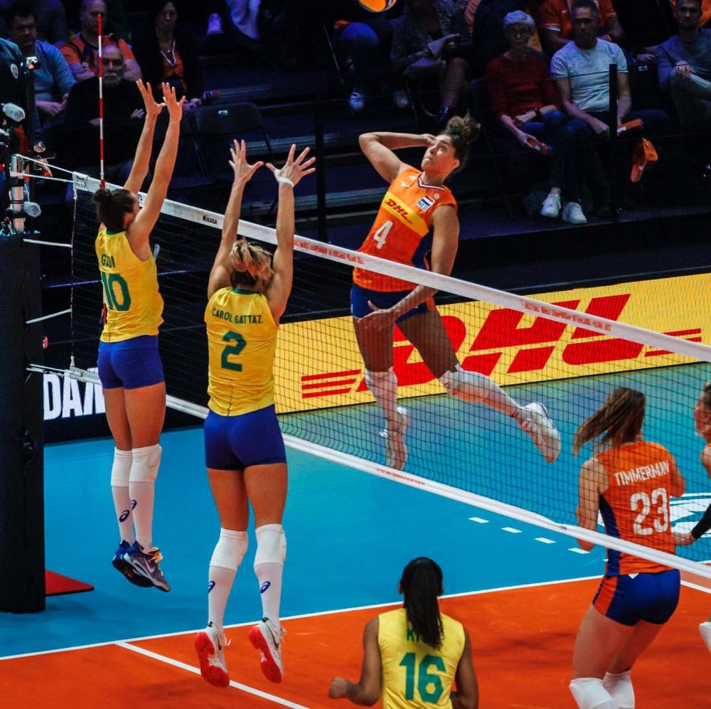 Superbele voleibaliste brazilience sunt în finala Campionatului Mondial!_13