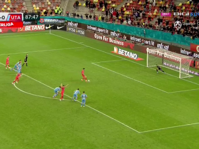 GOOOOL FCSB! Andrea Copmagno transformă cu lejeritate penalty-ul beneficiat de gruparea "roș-albastră"!... GOOOOL FCSB! Andrea Copmagno transformă cu lejeritate penalty-ul beneficiat de gruparea "roș-albastră"!..._1908