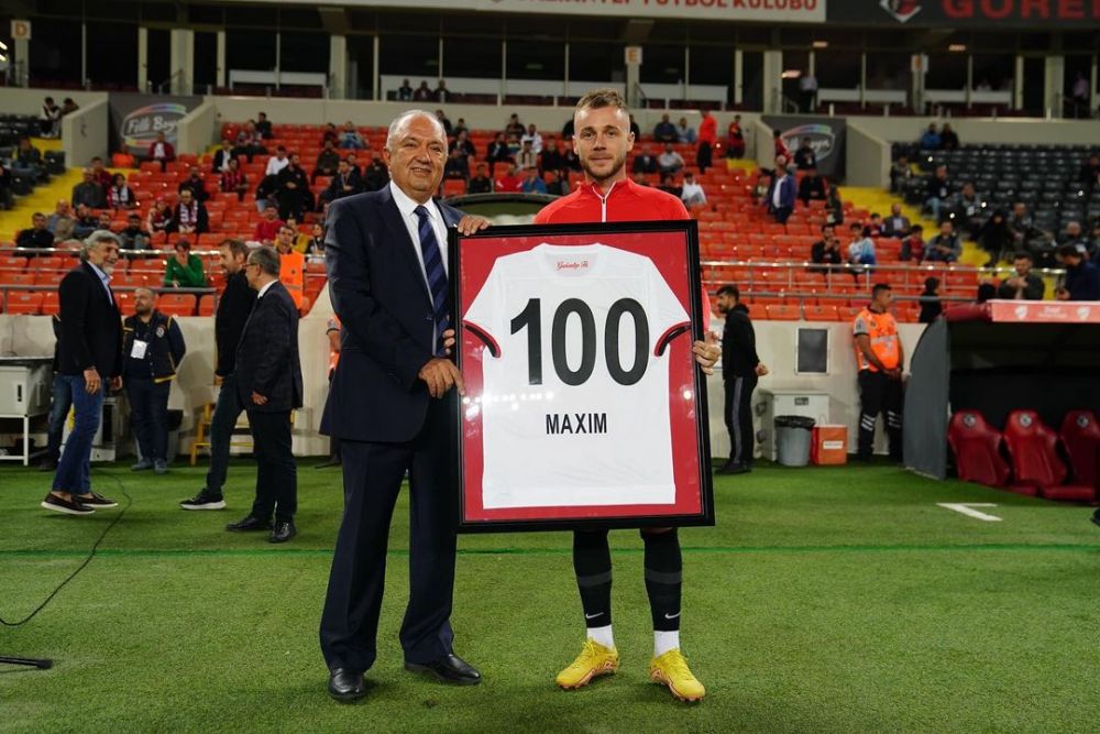 Alexandru Maxim a ajuns la 100 de meciuri pentru Gaziantep. Cum a fost marcat momentul înaintea partidei din Cupă_6