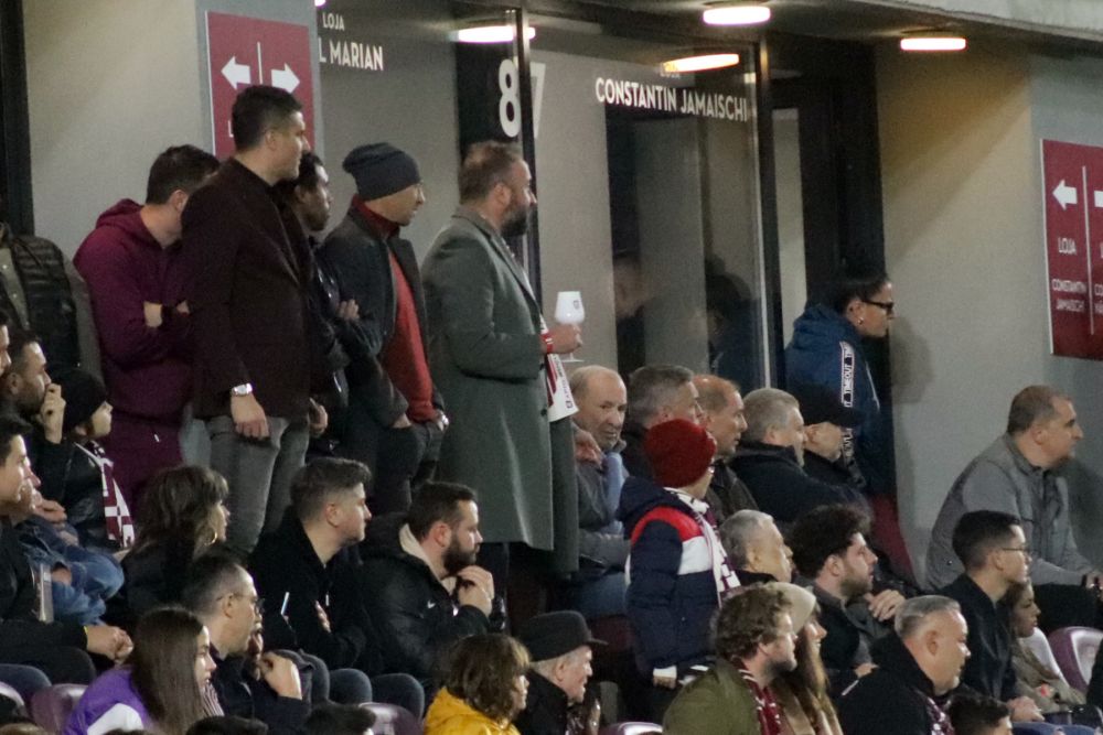 Cum a fost surprins selecționerul Edi Iordănescu la derby-ul din Giulești_13
