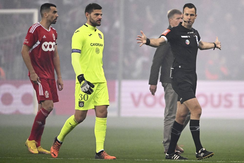 Haos la Anderlecht înainte de meciul cu FCSB: antrenorul Felice Mazzu a fost demis după derby-ul suspendat cu Standard Liege!_1