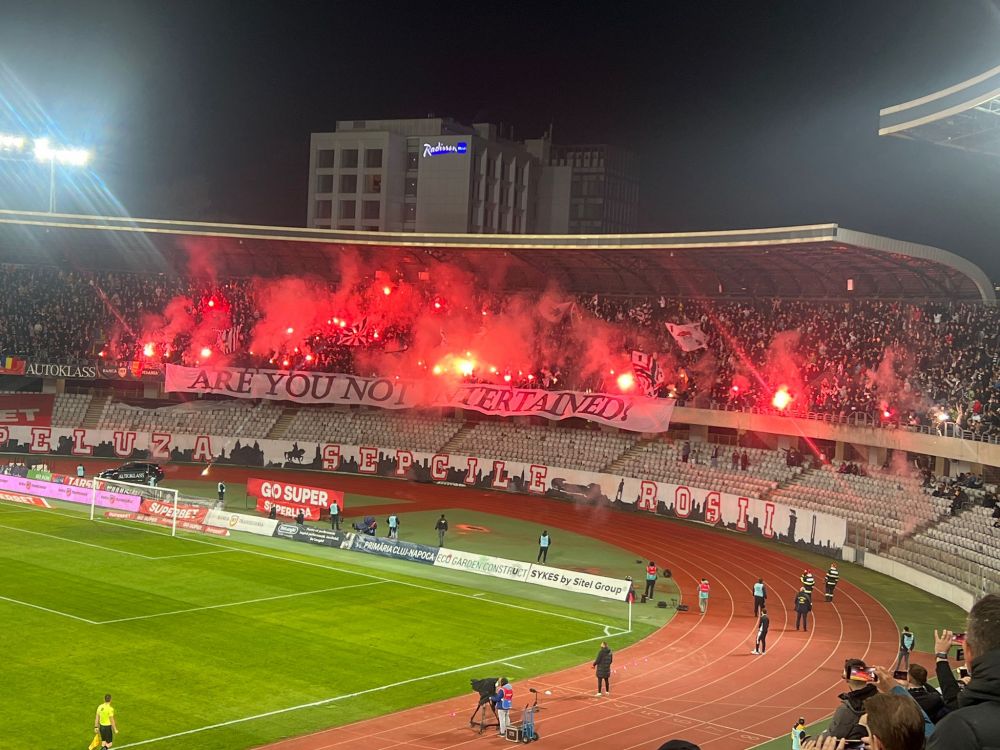Derby pe teren, derby și în tribune! Mesaje dure schimbate între fanii lui U Cluj și cei ai campioanei CFR_12