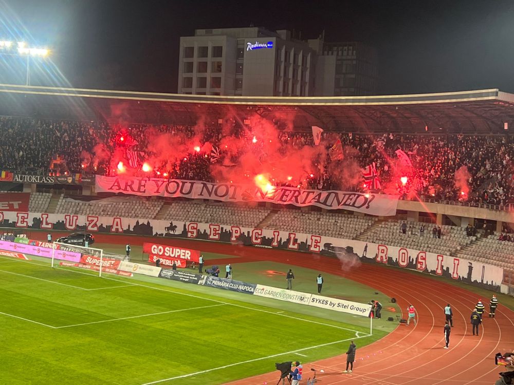 Derby pe teren, derby și în tribune! Mesaje dure schimbate între fanii lui U Cluj și cei ai campioanei CFR_14