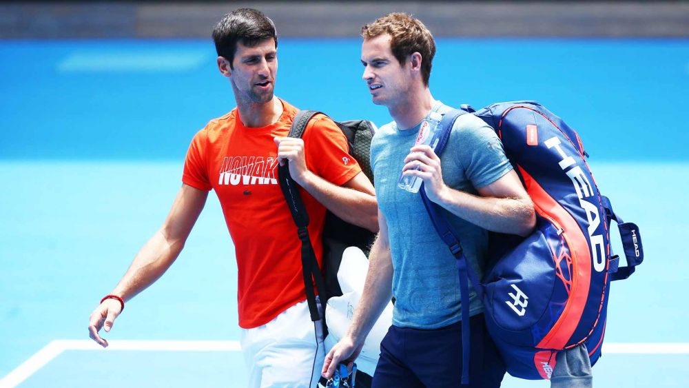 Andy Murray „l-a dat” pe Roger Federer pentru Granit Xhaka: tenismenul britanic, pus pe glume la aterizarea în Basel _7