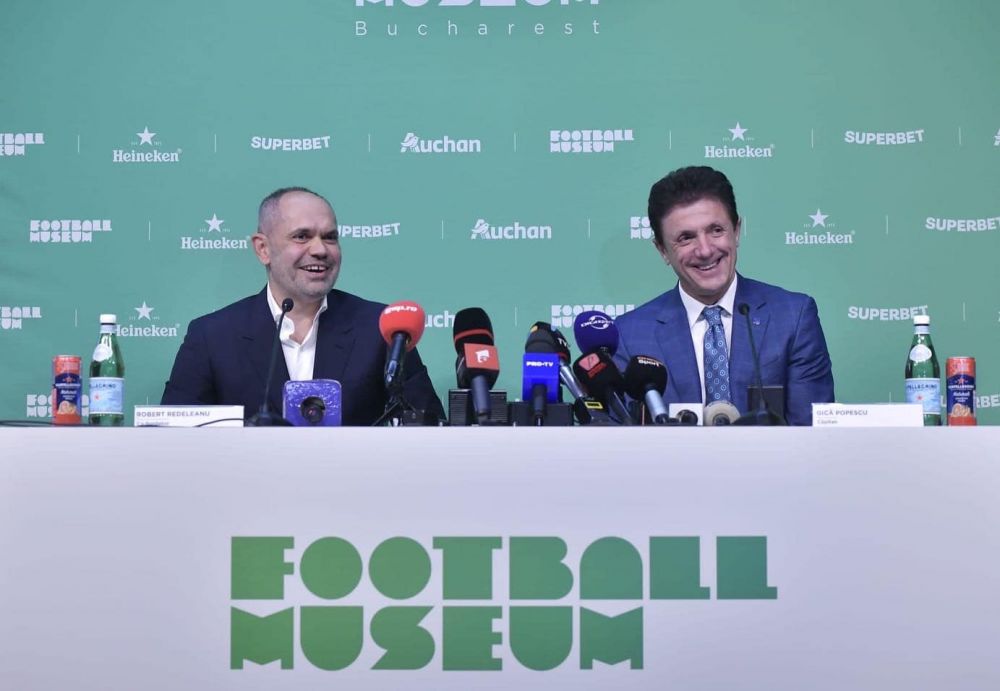 Florin Răducioiu, "bombardat" cu întrebări la inaugurarea Muzeului Fotbalului. Ce a declarat fostul mare atacant_3