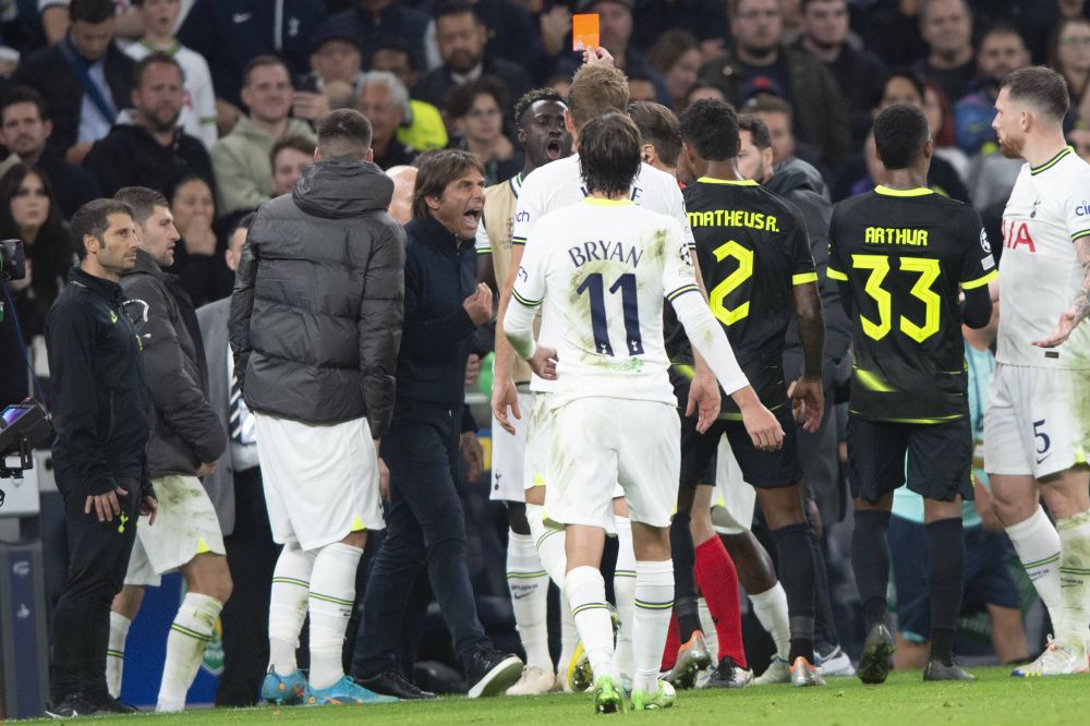 Criză de nervi a lui Antonio Conte în minutul 90+9, la Tottenham - Sporting: "VAR-ul ne-a anulat un gol valabil!"_5