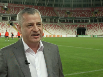
	Neluțu Varga a vorbit din nou despre ratarea calificării în Champions League sau Europa League! Ce a spus patronul CFR-ului despre șansele la titlu&nbsp;
