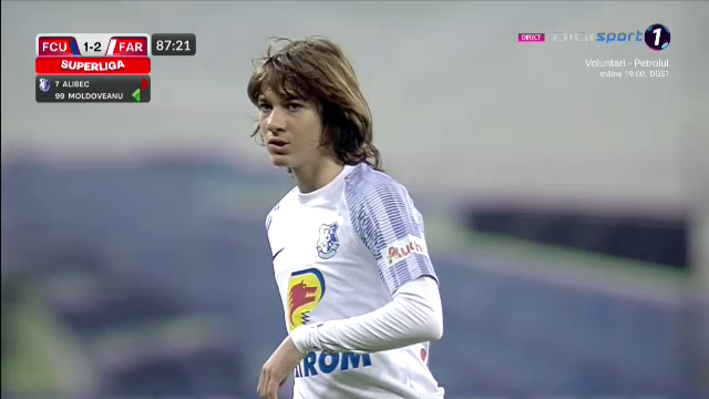 Alexandru Stoian a debutat pentru Farul la 14 ani! Cine este "Blondul", puștiul trimis de Hagi în teren la Craiova_9
