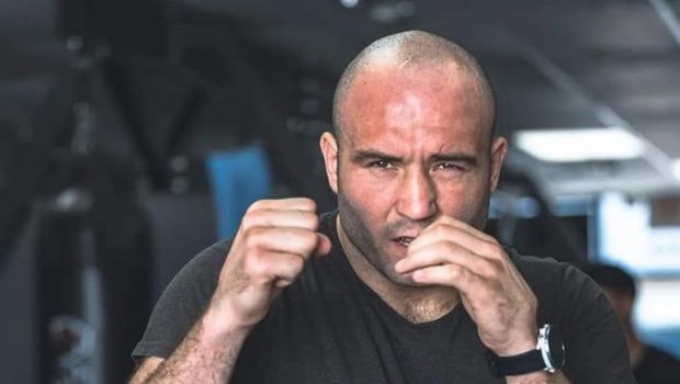 
	Mihai Nistor, devastator! Cât timp l-a lăsat pugilistul român în ring pe brazilianul Fernando Rodrigo Simoes
