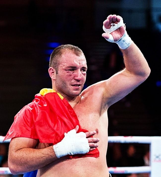 Mihai Nistor, devastator! Cât timp l-a lăsat pugilistul român în ring pe brazilianul Fernando Rodrigo Simoes_6