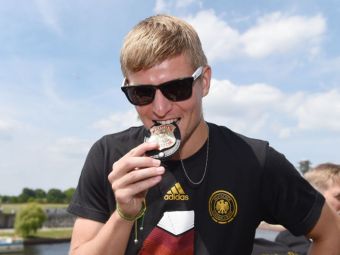 
	Toni Kroos e pe val la Real Madrid, dar s-a retras din naționala Germaniei și nu participă la Mondial! A explicat motivul deciziei neașteptate&nbsp;
