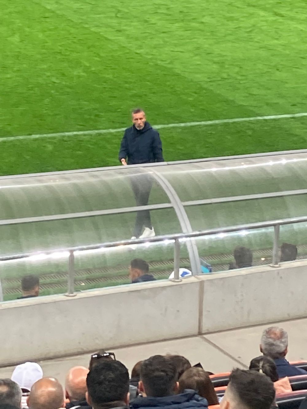 Două episoade cu Mihai Stoica la FCSB - West Ham: englezii nu l-au lăsat să vorbească la microfon + a trimis un steward la Mustață_1