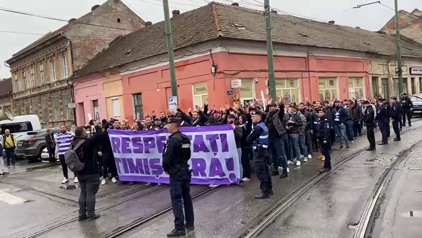 Ripensia - Politehnica: în căutarea fotbalui pierdut din Timișoara. Protest al suporterilor și derby decis de un gol de generic_14