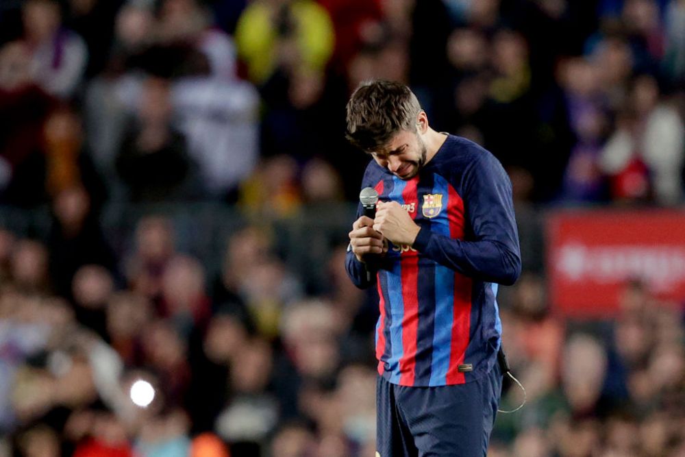 Gerard Pique, în lacrimi după ultimul meci jucat pe Camp Nou. Momente emoționante la Barcelona_15