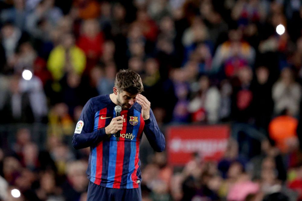 Gerard Pique, în lacrimi după ultimul meci jucat pe Camp Nou. Momente emoționante la Barcelona_16