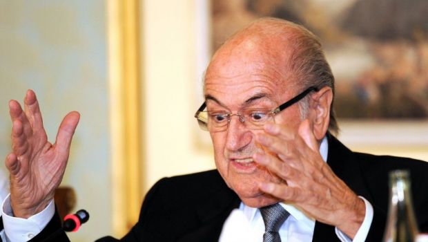 
	Sepp Blatter recunoaște: alegerea Qatarului ca gazdă a Campionatului Mondial a fost o greşeală! Cine trebuia să primească turneul final
