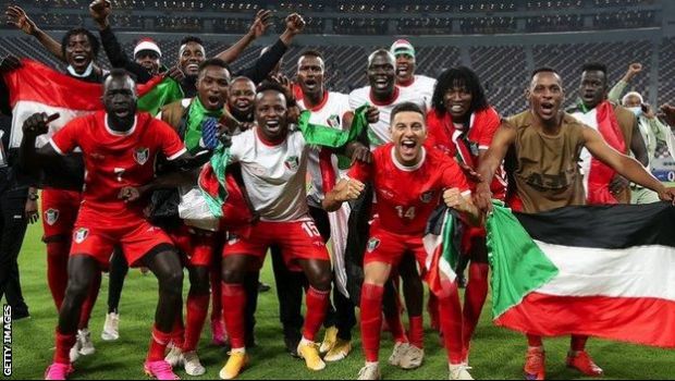 
	Românul din Bihor care a făcut schimb de tricouri cu Salah la Cupa Africii pe Națiuni e golgheter în Ungaria: &rdquo;Joc vârf, dar nu e postul meu&rdquo;

