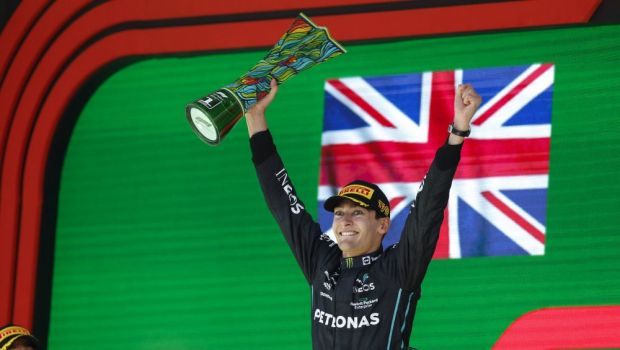 
	Mercedes-Day! George Russell și Lewis Hamilton au făcut show la MP de la Sao Paolo (Brazilia). Verstappen, de nerecunoscut

