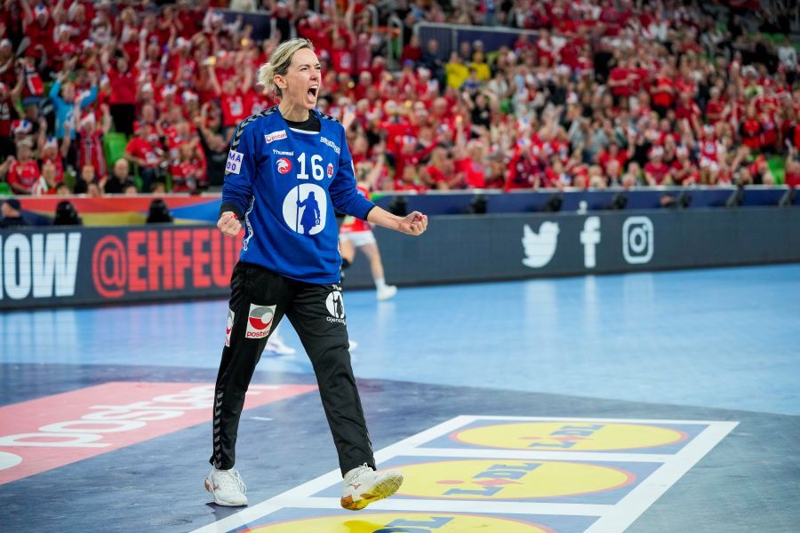 Incredibila Katrine Lunde! Handbalista de 42 de ani aduce un nou titlu european pentru Norvegia după o finală dramatică cu Danemarca_8