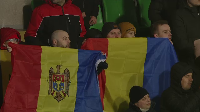 Moment emoționant înaintea amicalului dintre Moldova și România! Imnurile celor țări, interpretate de Cristofor Aldea-Teodorovici_1
