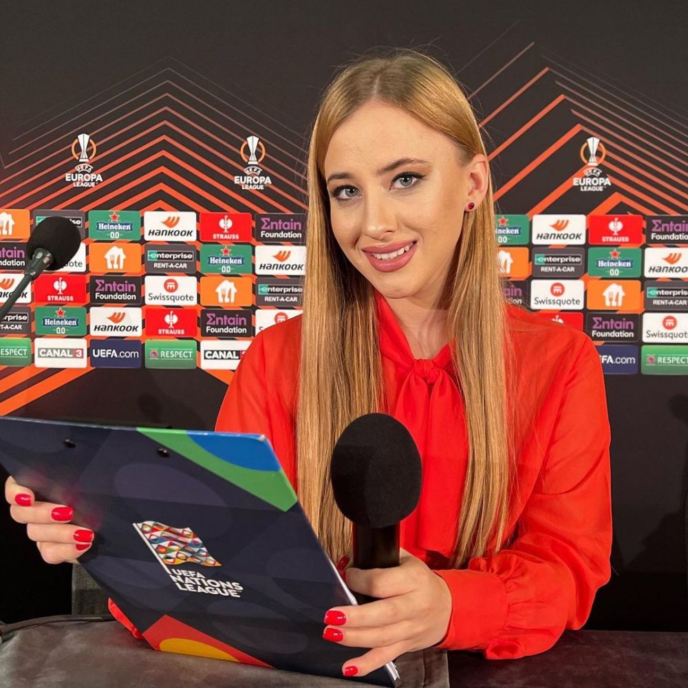 Olivia Cucoș a fost atracția serii la Moldova - România 0-5! Jucătorii preferați din Liga 1 ai jurnalistei de la TeleRadio Moldova _34